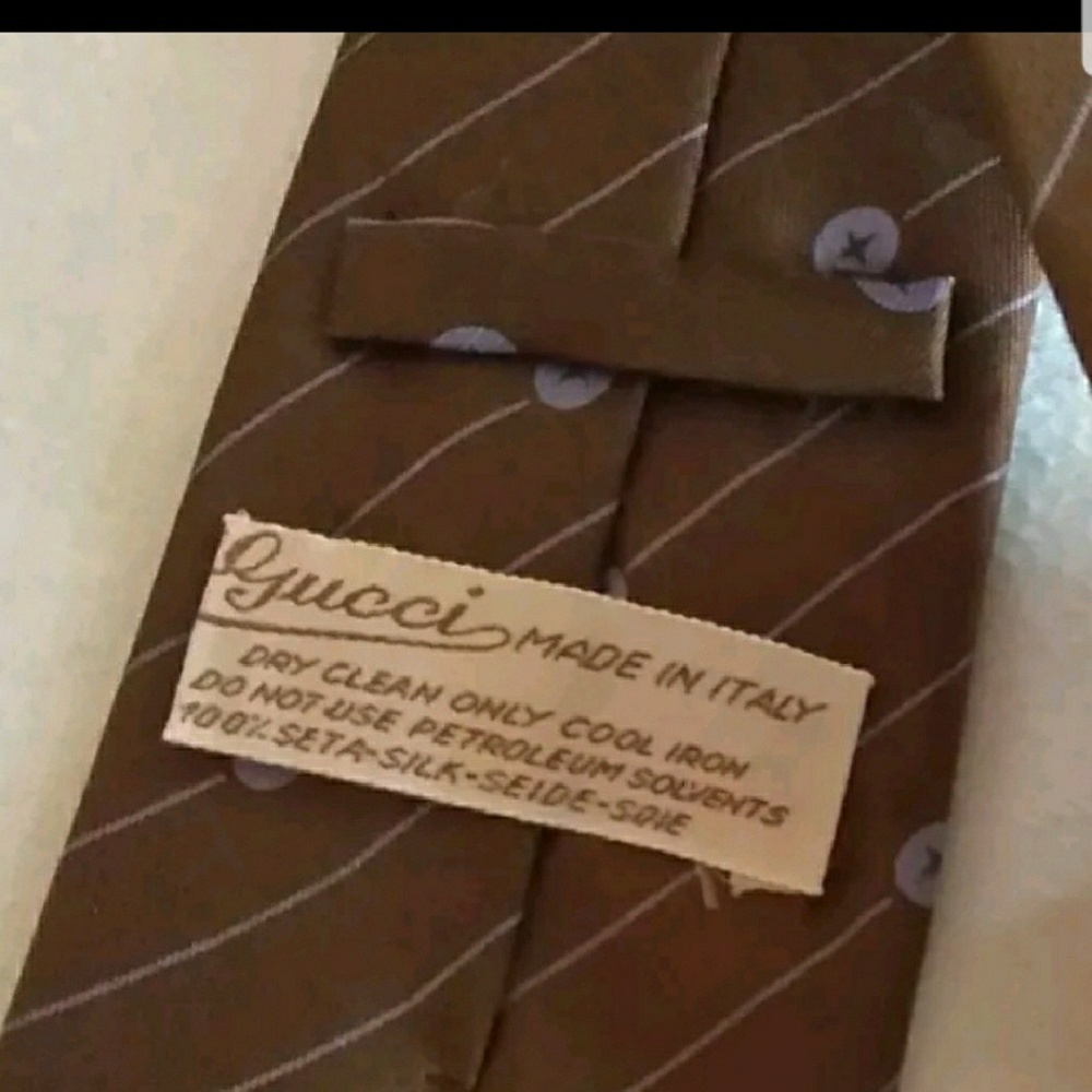 Authentic GUCCI 100% Silk Tie